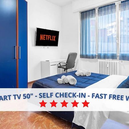 Ferienwohnung Zona Navigli - Smart House Con Tv 50 E Fast Wifi Mailand Exterior foto